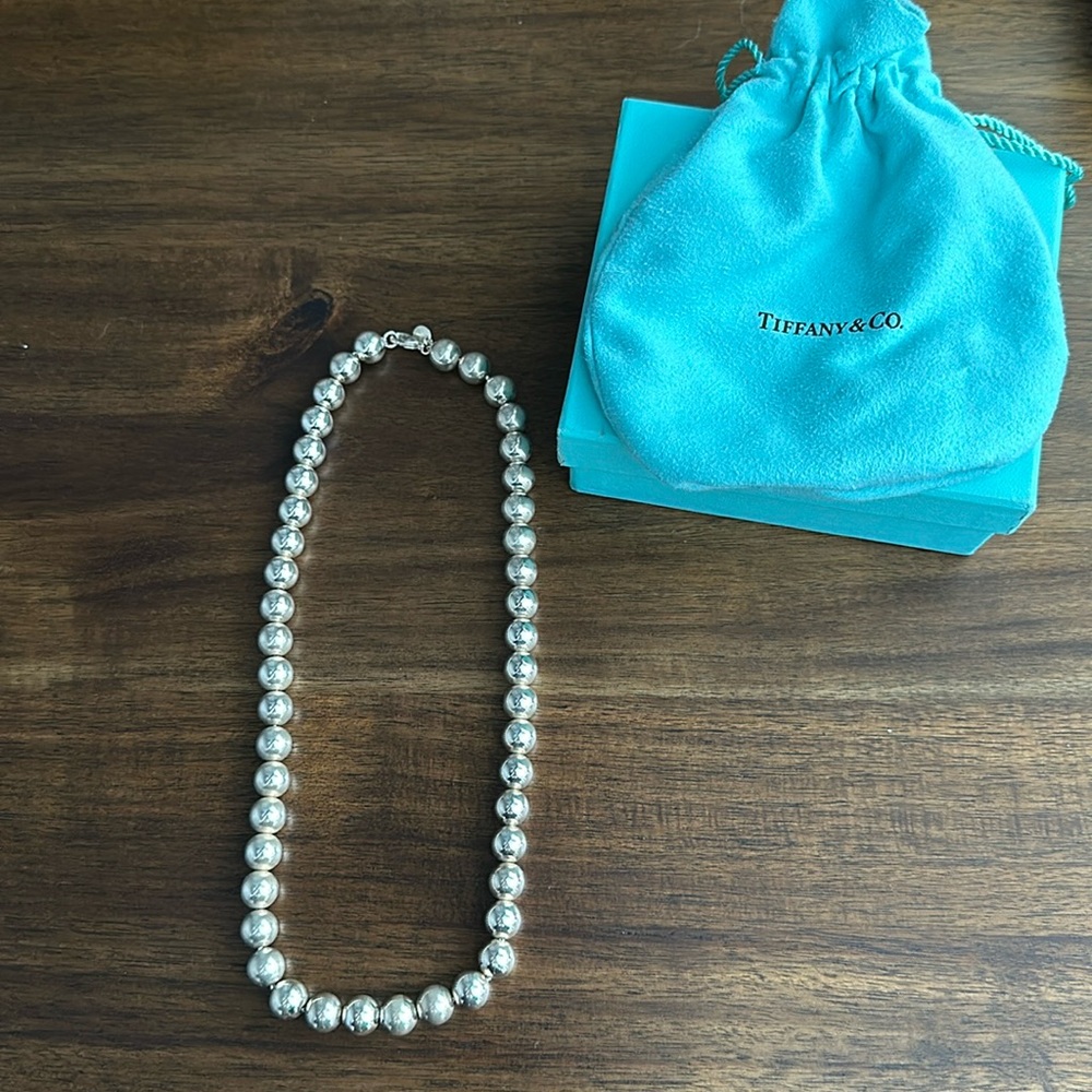 Tiffany Hardware Pearl Necklace - Picture 2 of 8
